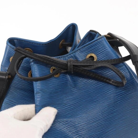 LOUIS VUITTON Epi Petit Noe Bag Bicolor Black Blue - Picture 13 of 16